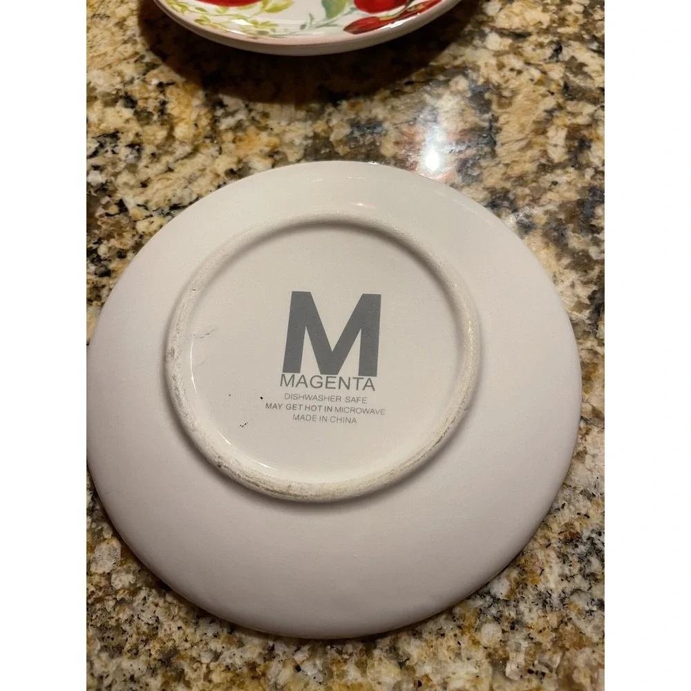 Beautiful 2 Magenta Plates Tomato motif 5